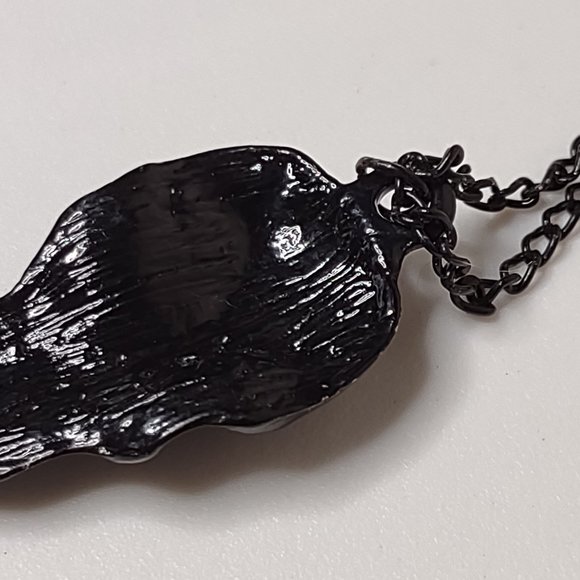 Very Awesome Black Bird Skull Pendant Necklace 20 Inches Long - Picture 8 of 12
